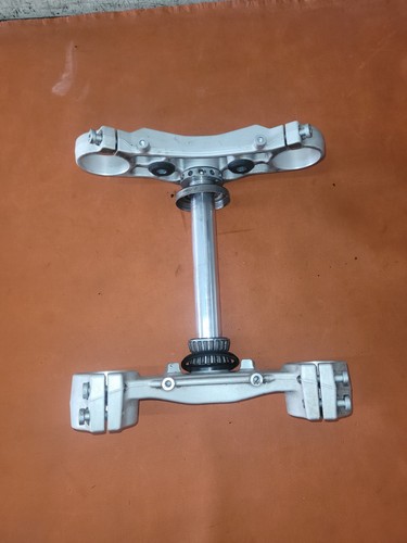 Ktm duke 690 gabelbrücke - 690,